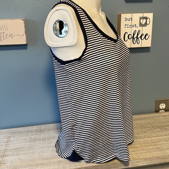 Women’s size large tank top, splendid, navy blue, white striped - Picture 2 of 4